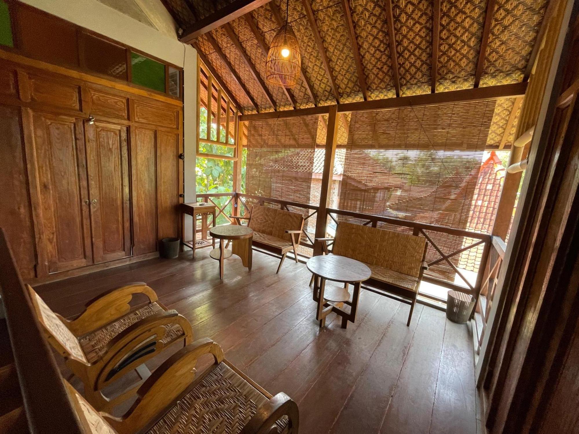 Saka Homestay Boutique & Cafe Magelang Exterior foto